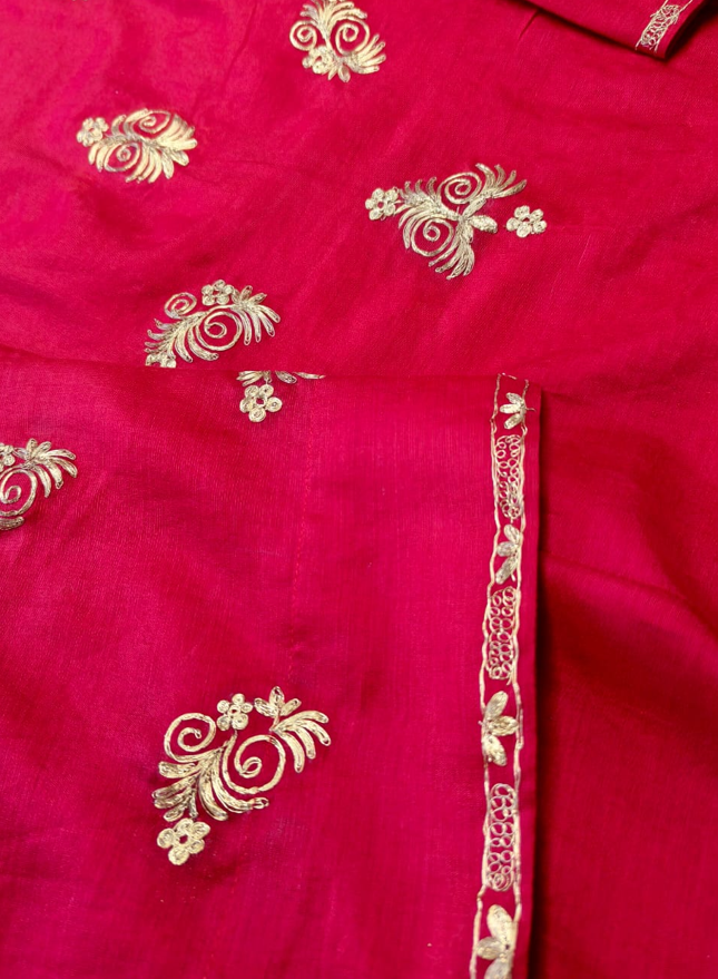 SURKH Chanderi Silk Gold Pittan Work Kurta – Premium Indian Ethnic Festive Wear