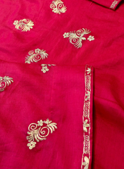 SURKH Chanderi Silk Gold Pittan Work Kurta – Premium Indian Ethnic Festive Wear